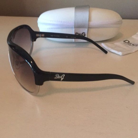 dolce and gabbana women's aviator sunglasses